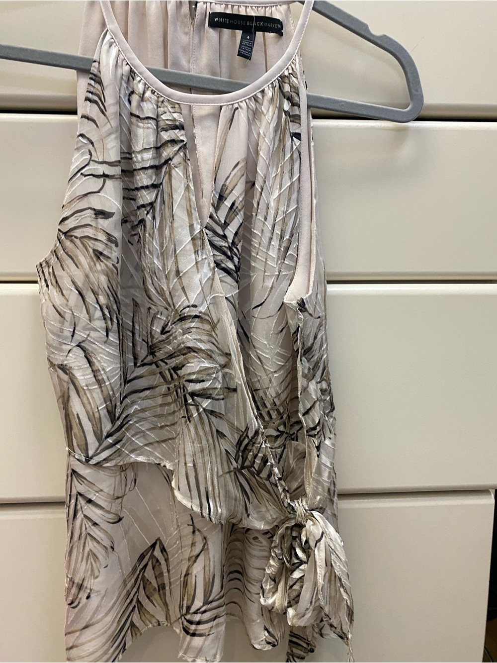 White House Black Market palm design top